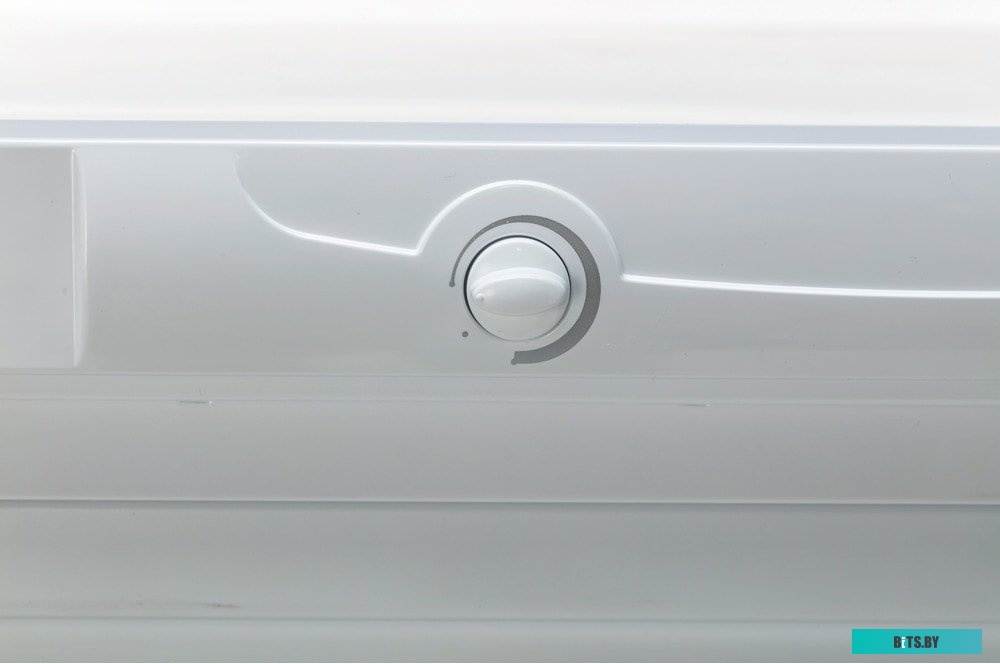 869991551710 Морозильная камера Indesit DFZ 4150,  белый [869991551710]