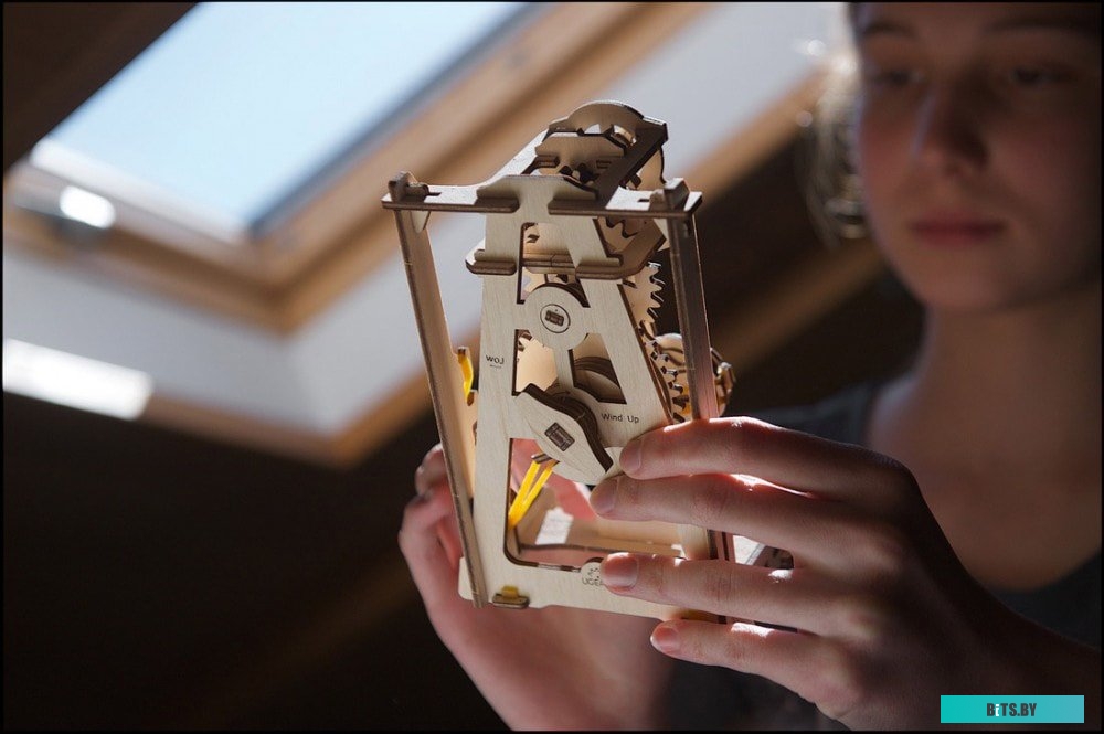 70/1/33 Триммер электрический Huter GET-28Li,  аккумуляторный,  18В,  2Ач,  с 1 АКБ, с ЗУ [70/1/33]