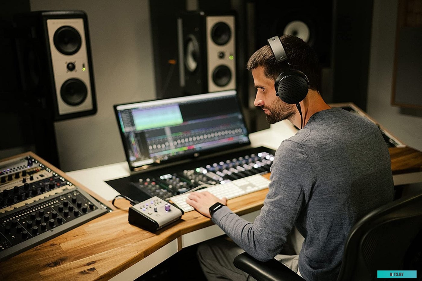 Наушники (Гарнитура) Beyerdynamic DT 900 Pro X <729.906>