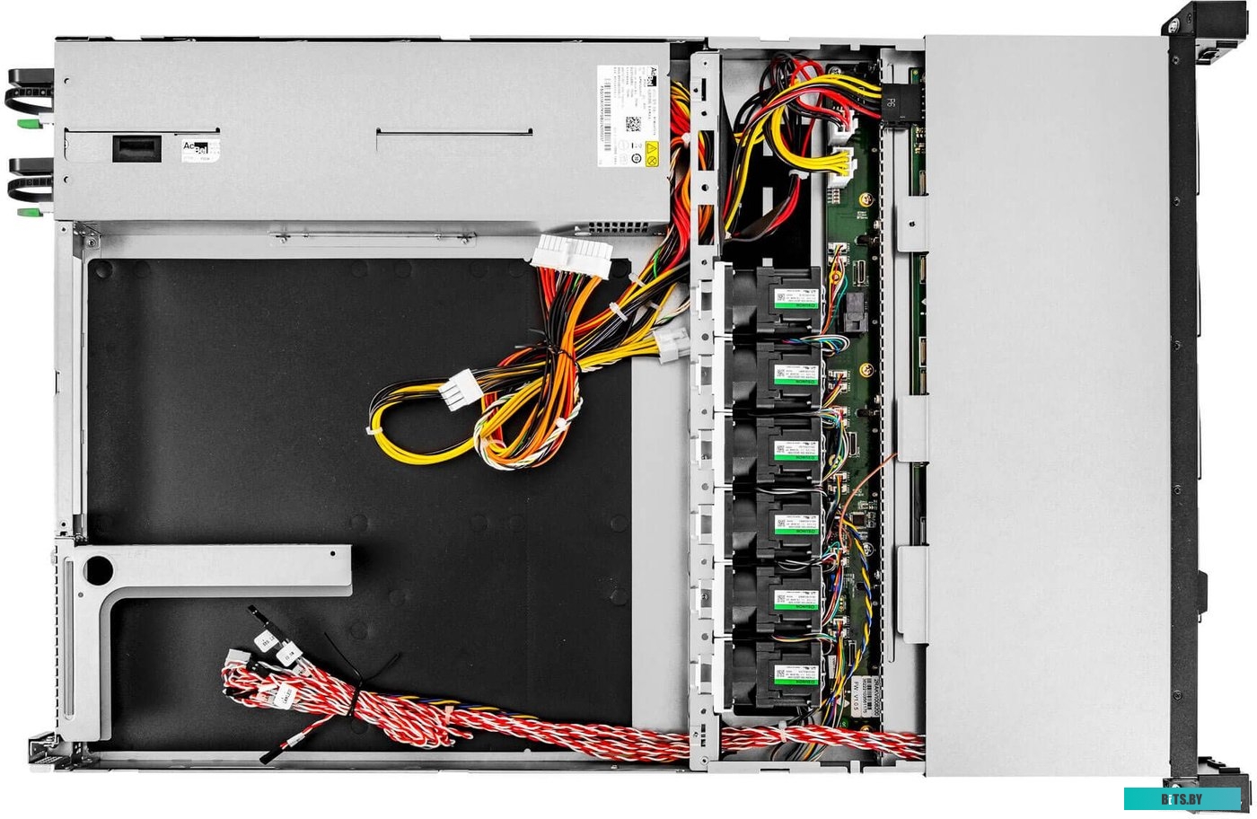 In Win IW-RS108-07 650W