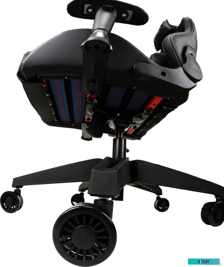 Бюрократ Knight Outrid Smile (экокожа черный)