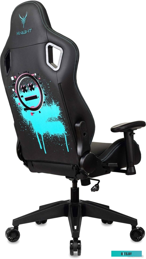 Бюрократ Knight Outrid Smile (экокожа черный)