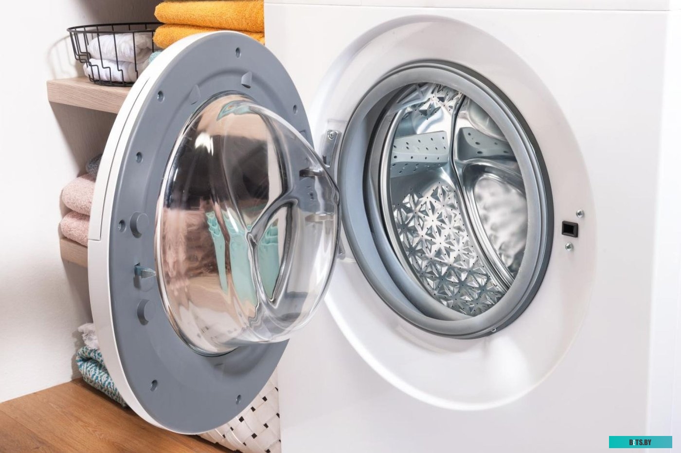 W2NHPI62SCSS Стиральная машина Gorenje W2NHPI62SCSS, с фронтальной загрузкой, с паром, 6кг, 1200об/мин, инверторная