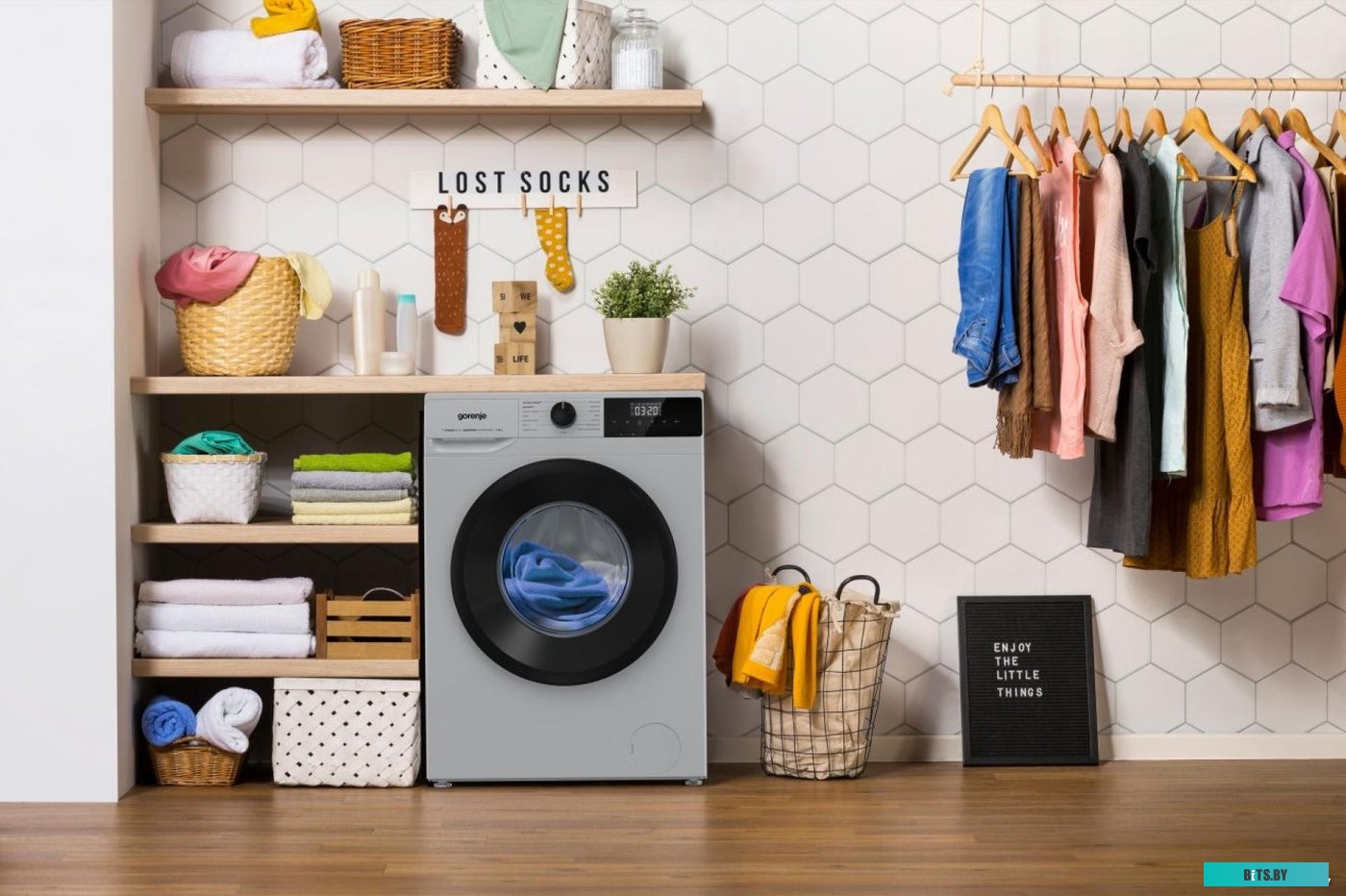 W2NHPI62SCSS Стиральная машина Gorenje W2NHPI62SCSS, с фронтальной загрузкой, с паром, 6кг, 1200об/мин, инверторная