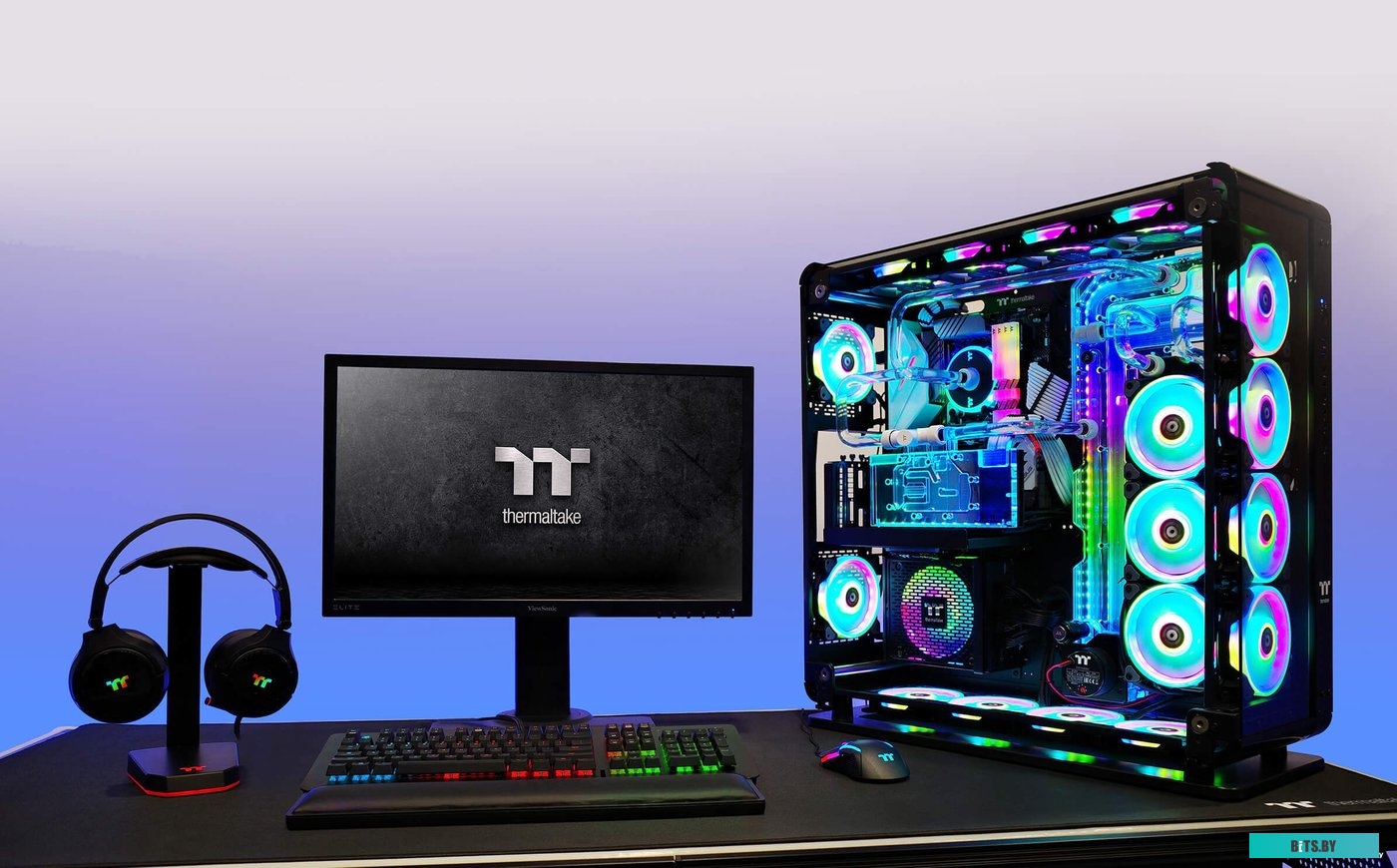 Корпус Thermaltake Core P8 TG CA-1Q2-00M1WN-00
