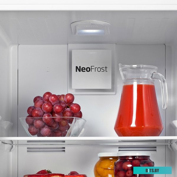 7383810001 Холодильник двухкамерный Beko B3R0CNK332HW белый