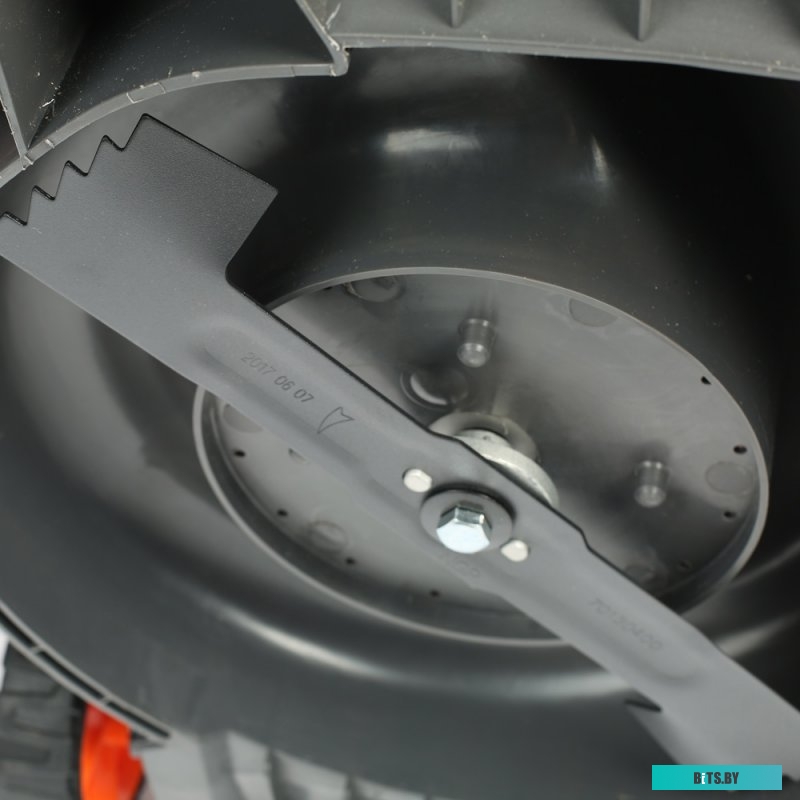 512201435 Газонокосилка аккумуляторная Patriot CM 435 XL,  37см, несамоходная,  2.5Ач, с ЗУ [512201435]