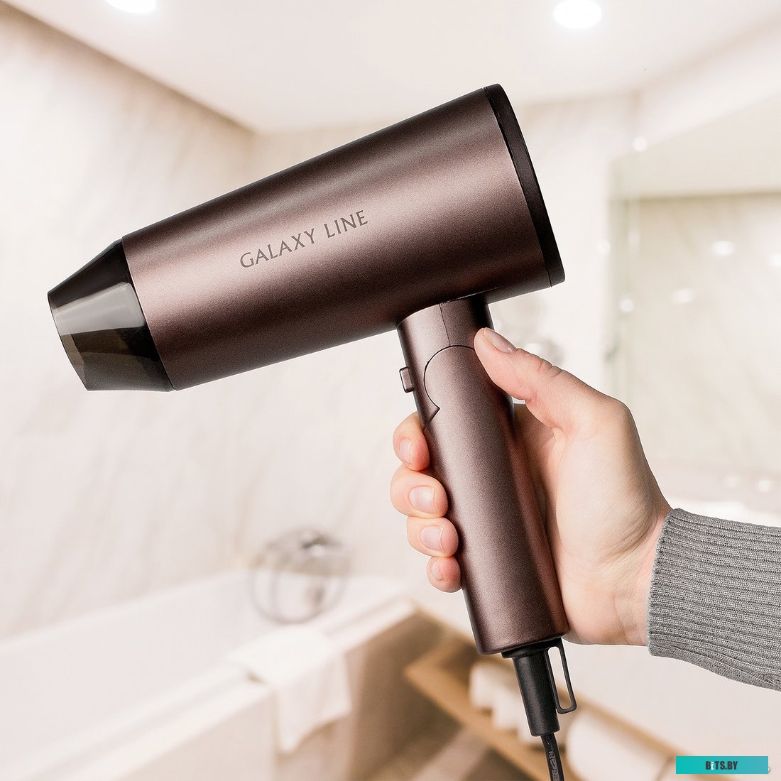 ГЛ4349Л Фен Galaxy Line GL 4349 2000Вт черный