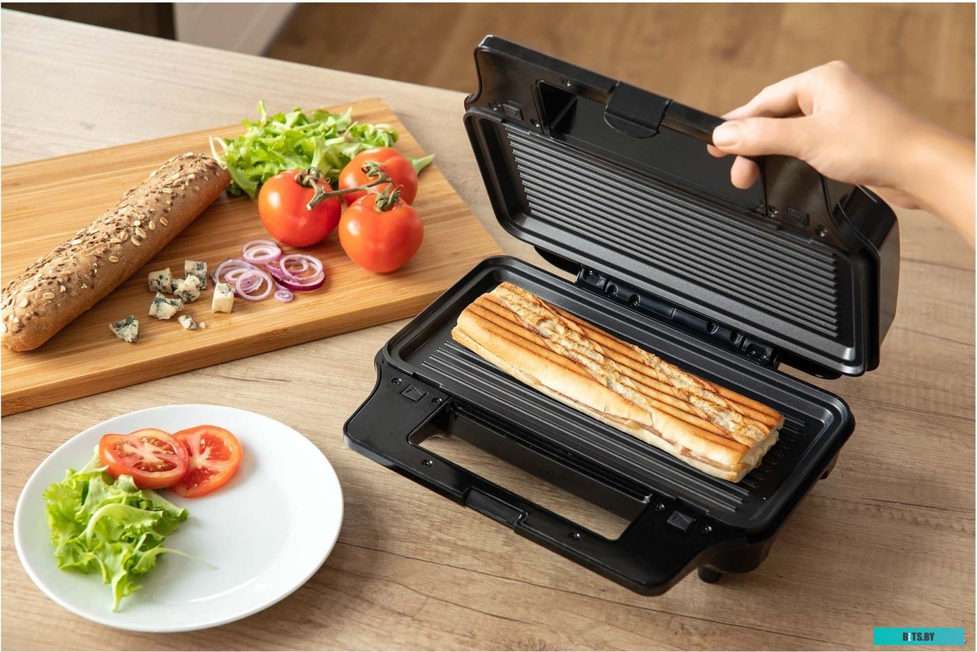 SSM 9976GD Сэндвичница Sencor SSM 9976GD