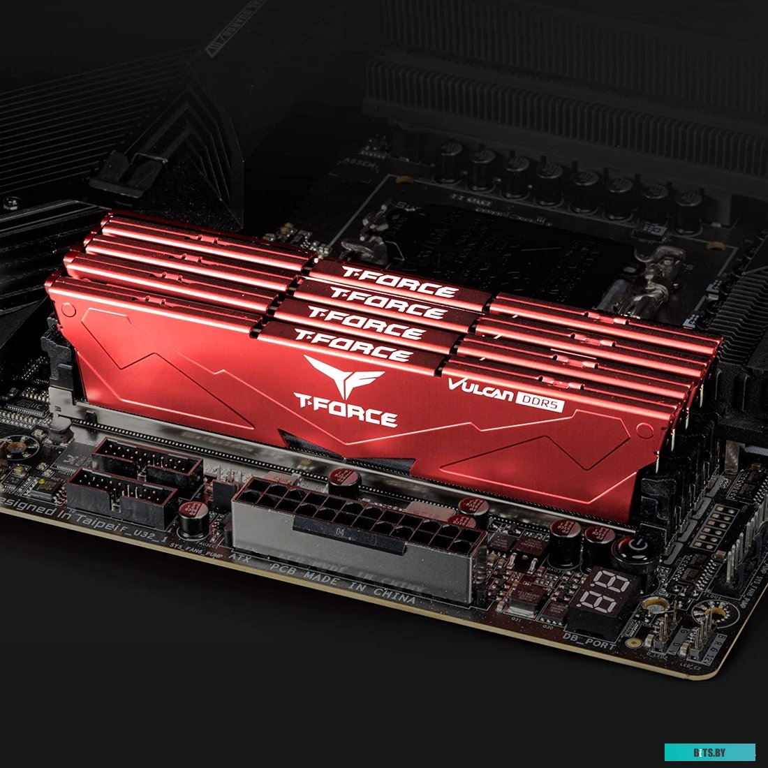 Оперативная память Team T-Force Vulcan Red FLRD532G5600HC36BDC01