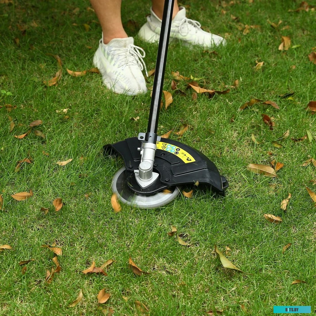 063-4230 Триммер электрический DEKO DKTR40,  аккумуляторный,  40В,  2Ач,  с ЗУ [063-4230]