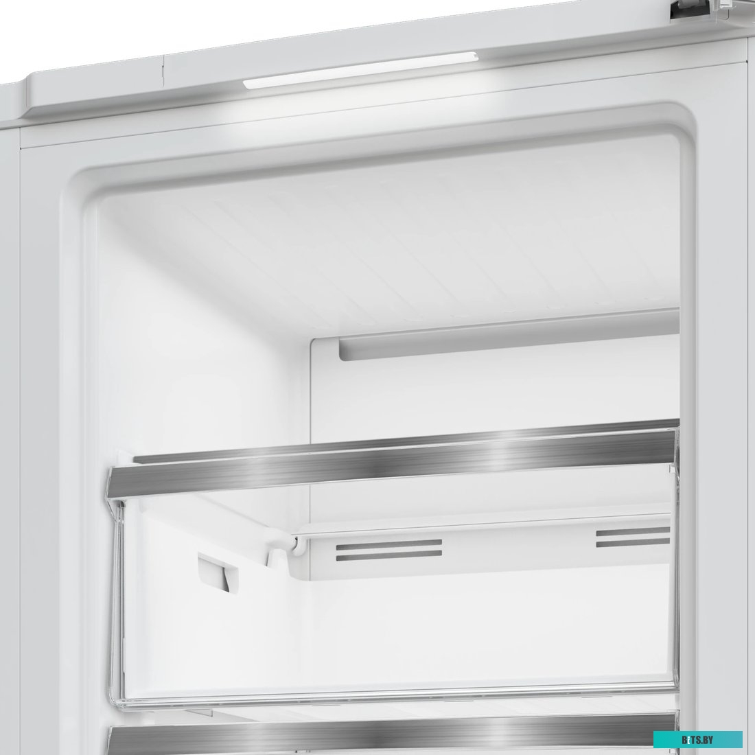 869892700010 Морозильная камера Hotpoint HFZ 6185 W белый