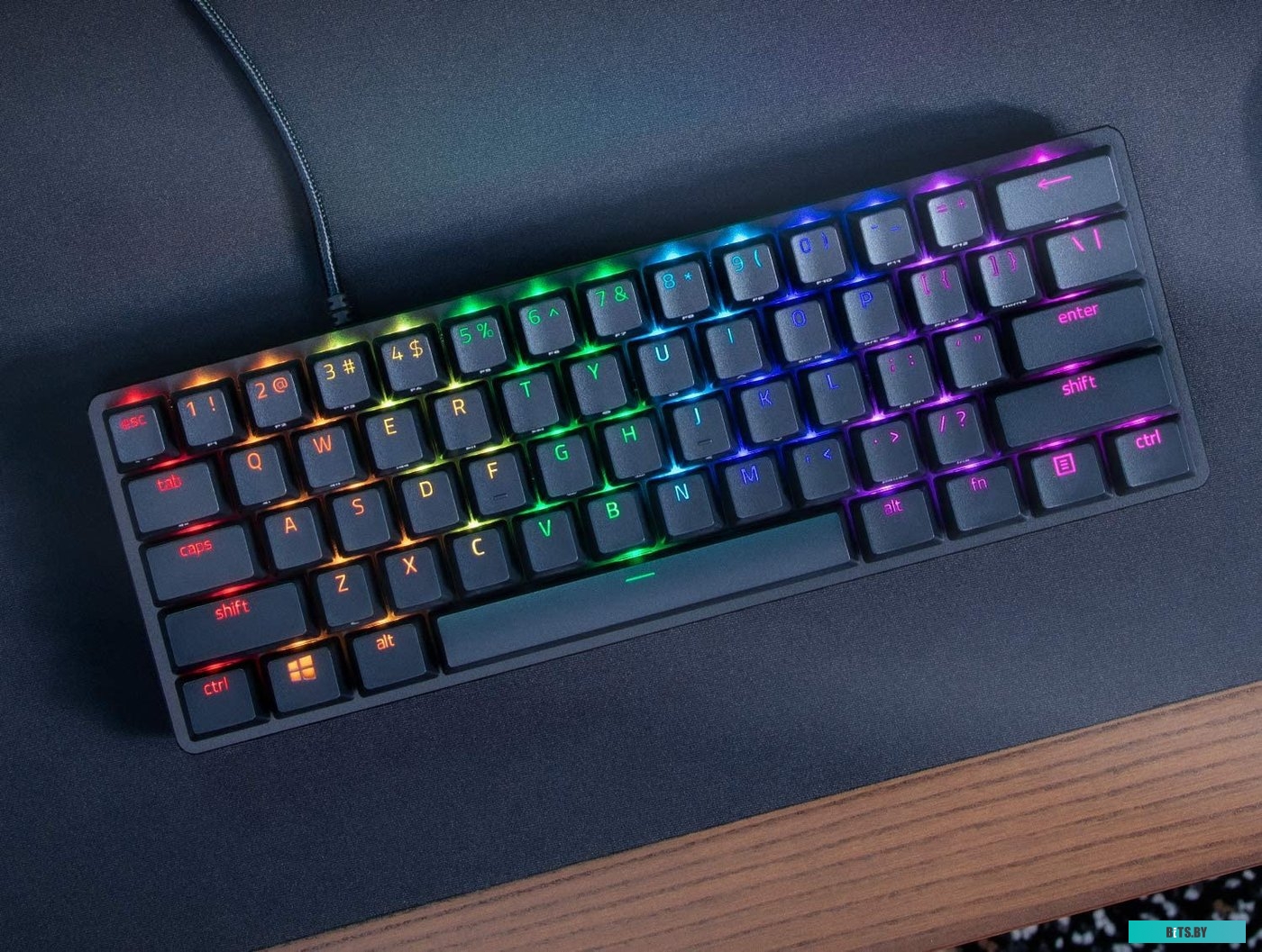 Клавиатура Razer Huntsman Mini Black (Switch - Purple) RZ03-03391500-R3R1
