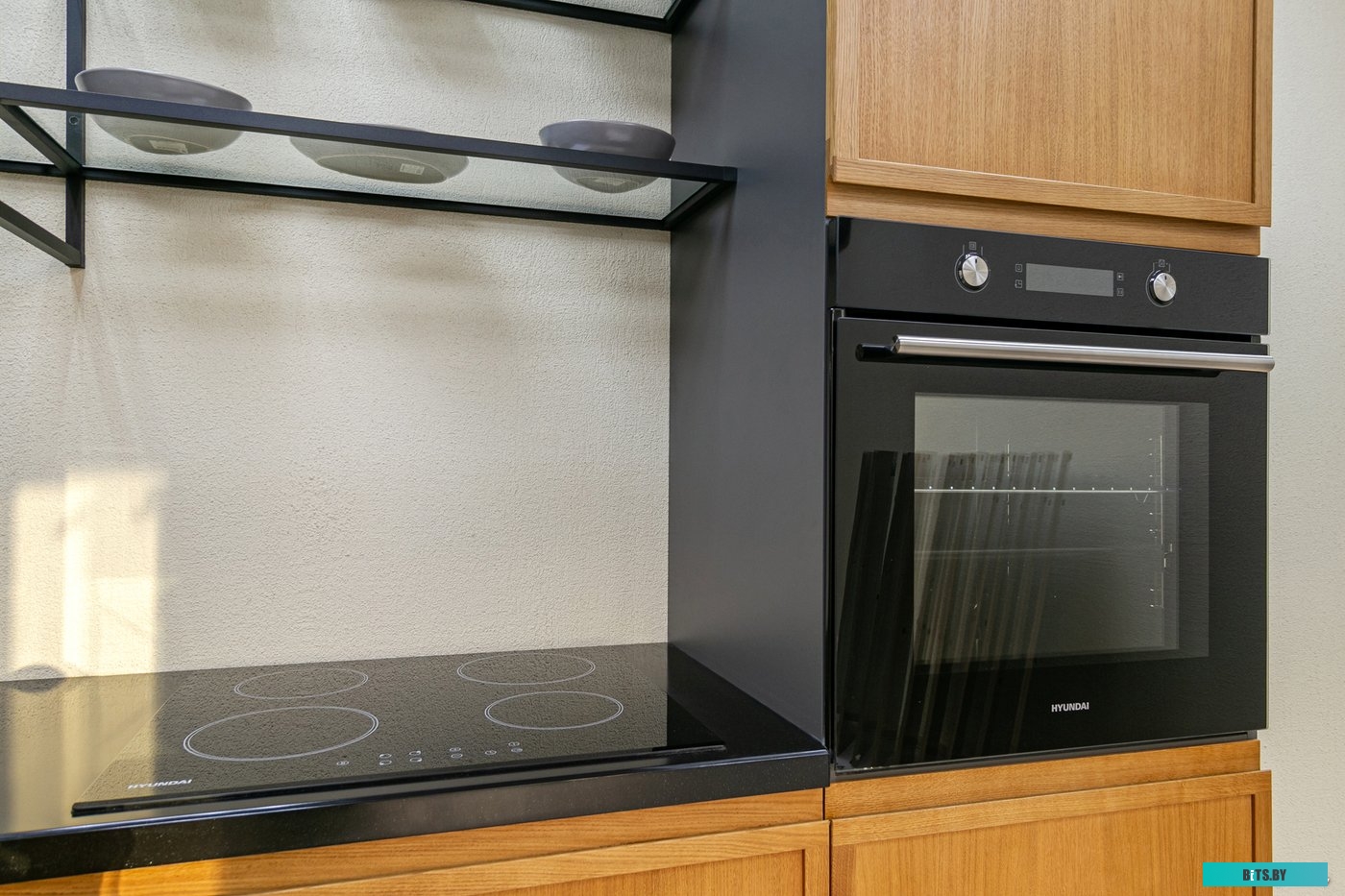 HEO 6648 BG Духовой шкаф Электрический Hyundai HEO 6648 BG черный