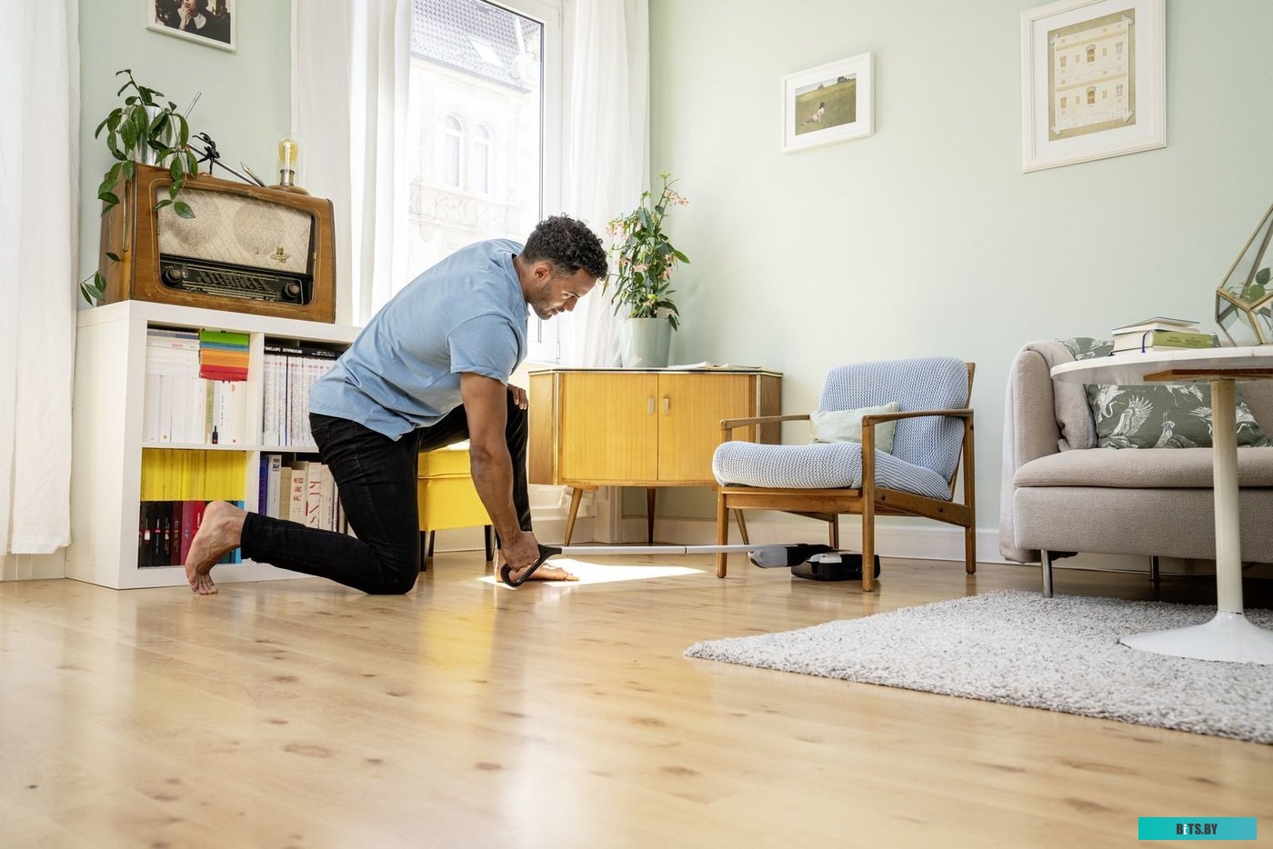 1.056-200.0 Электрошвабра Karcher FC 2-4 серый/серый