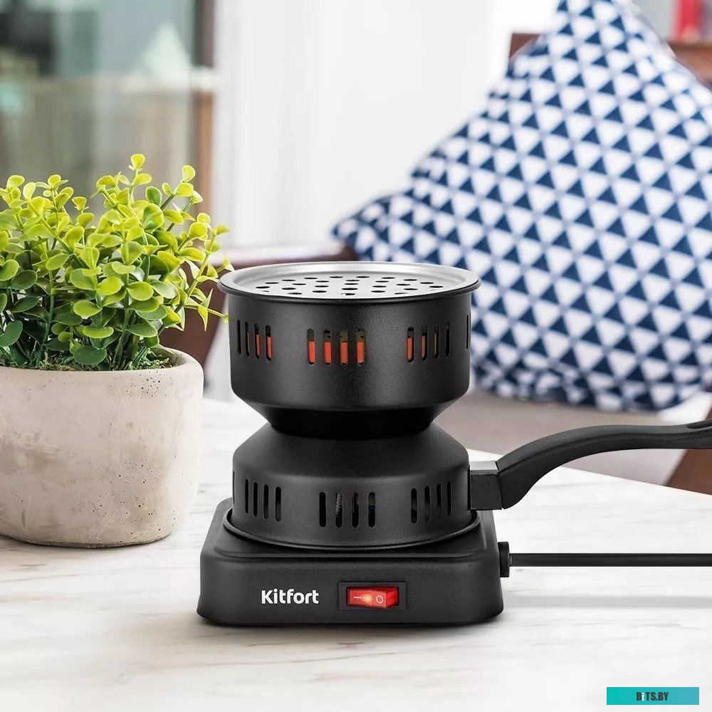 КТ-7177 Взбиватель молока KitFort КТ-7177, 400Вт, 590мл, белый/черный