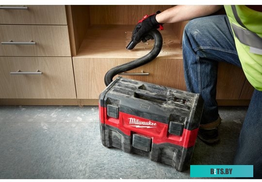 Milwaukee M18 VC2-0