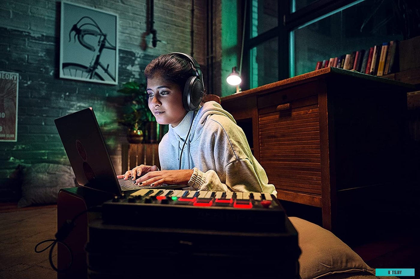 Наушники (Гарнитура) Sennheiser HD 400 Pro <700047>