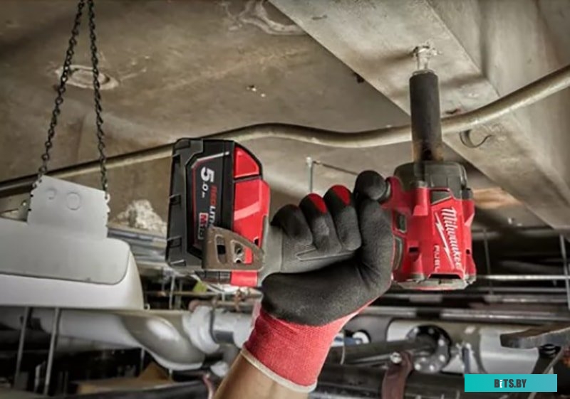 Milwaukee M18 FIW2F38-0X 4933478650 (без АКБ, кейс)