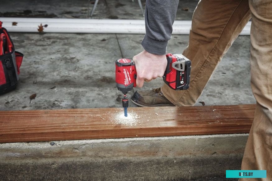 Milwaukee M18 FUEL M18FID3-502X 4933479865 (с 2-мя АКБ, кейс)