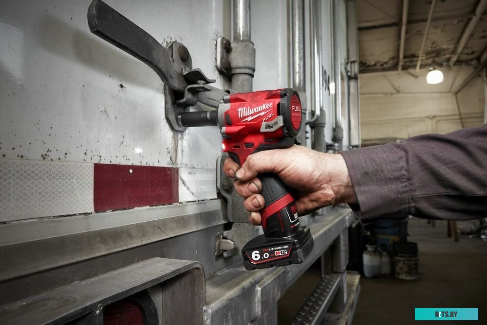 Milwaukee FUEL M12 M12FIWF12-0 4933464615 (без АКБ)