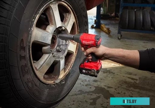 4933459198 Milwaukee M18 ONEIWF12-0X Fuel 4933459198 (без АКБ, кейс)