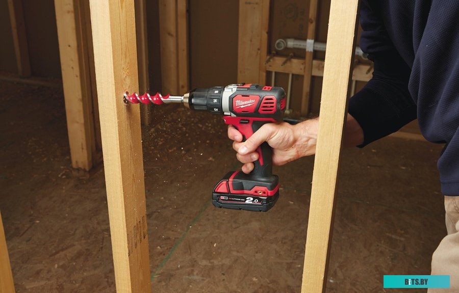 Milwaukee M18 BDD-202C 4933443555 (с 2-мя АКБ, кейс)