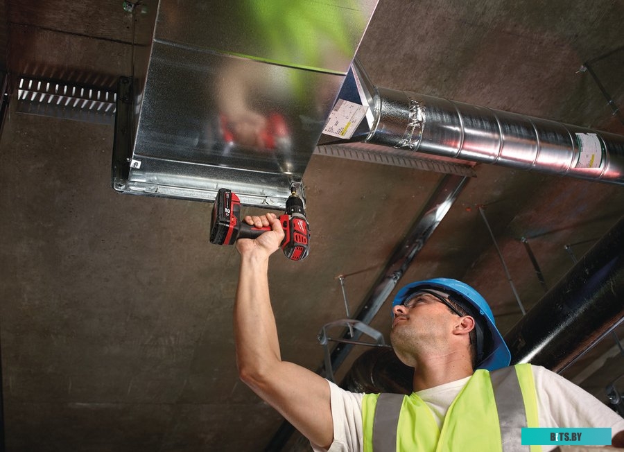 Milwaukee M18 BDD-202C 4933443555 (с 2-мя АКБ, кейс)