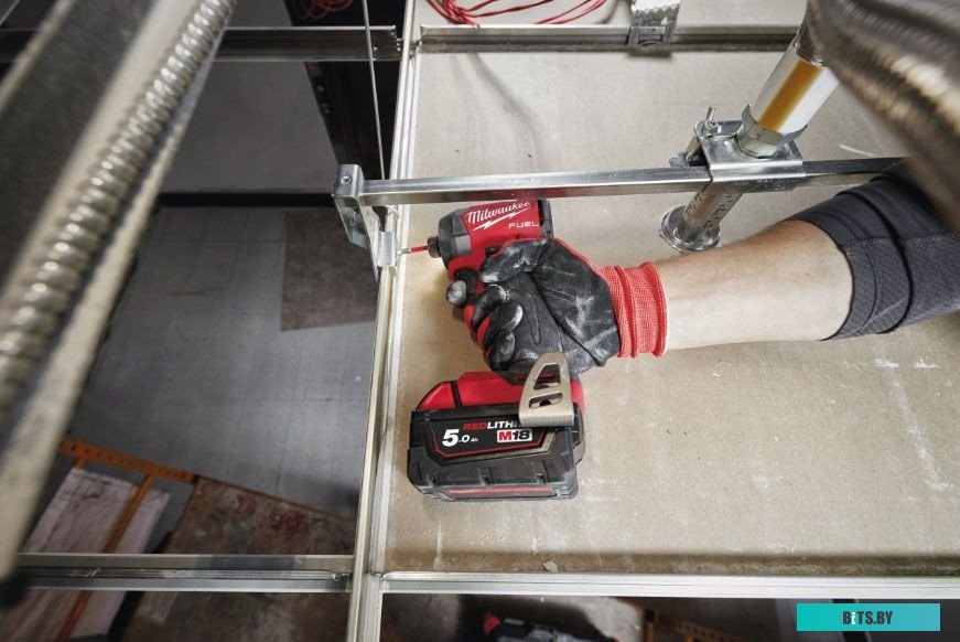 Milwaukee M18 FUEL M18FID3-0X 4933479864 (без АКБ, кейс)