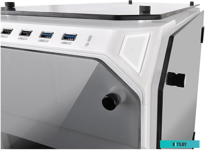 Корпус Thermaltake View 71 Tempered Glass Snow Edition <CA-1I7-00F6WN-00>
