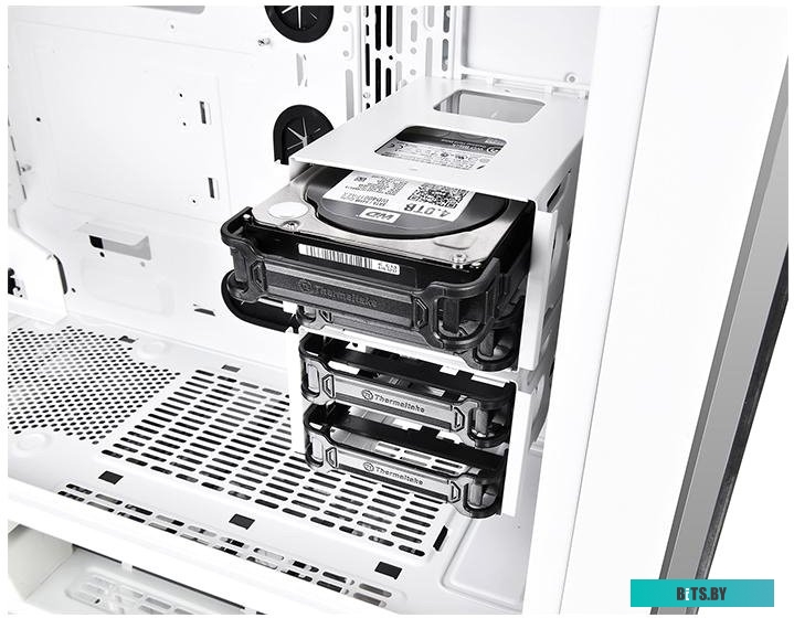 Корпус Thermaltake View 71 Tempered Glass Snow Edition <CA-1I7-00F6WN-00>