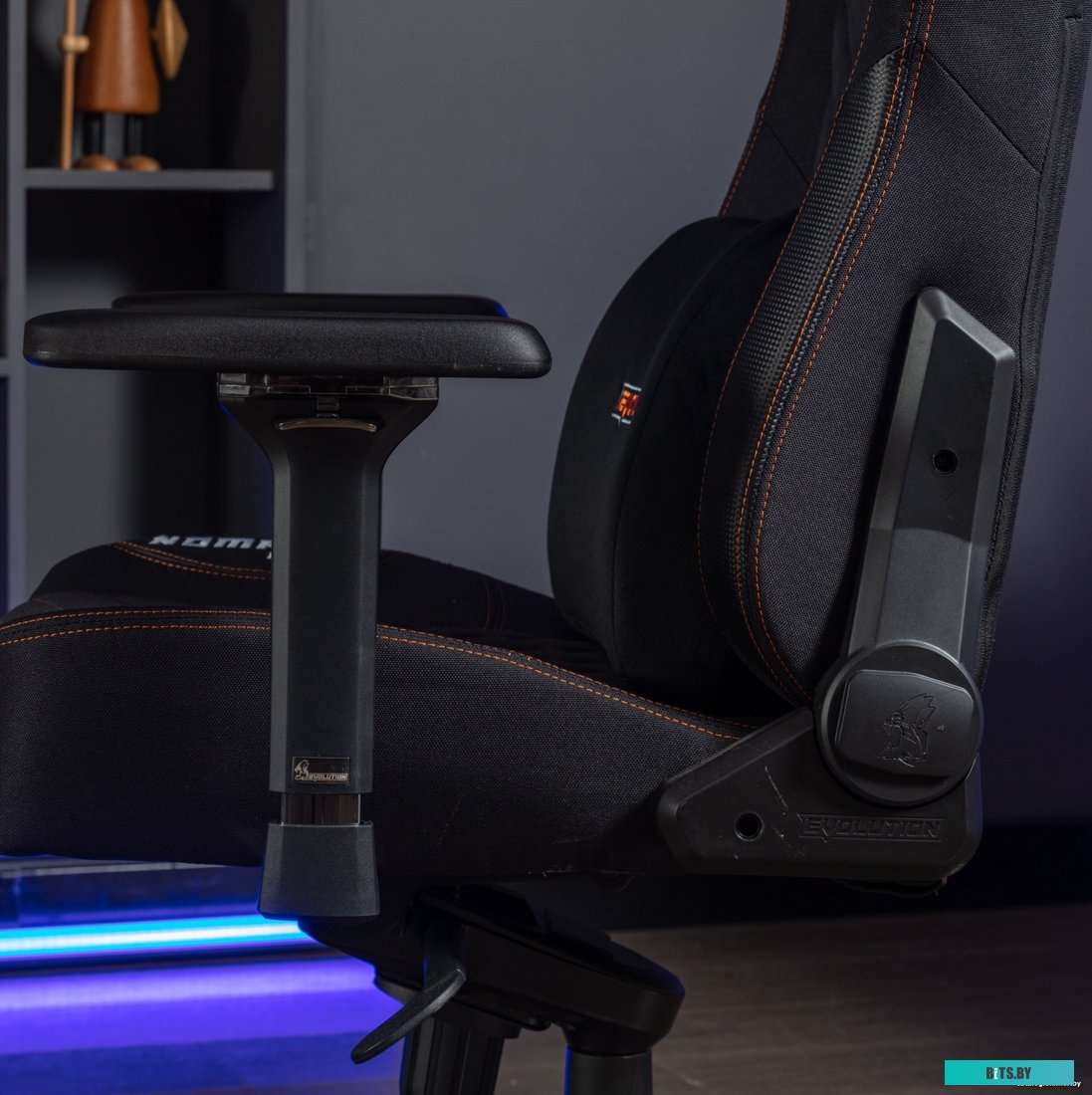 42340 4812755007281 Evolution Nomad PRO (черный/оранжевый)