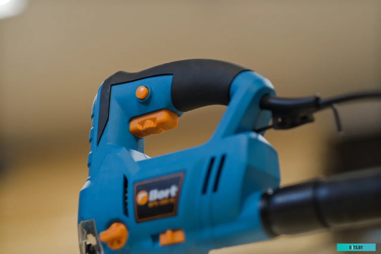 93413090 Лобзик Bort BPS-580-Q [93413090]