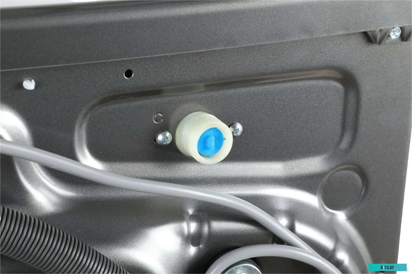 WFE8408 DARK GRAY Стиральная машина Hyundai WFE8408 Dark Gray класс: A+++ загр.фронтальная макс.:8кг черный