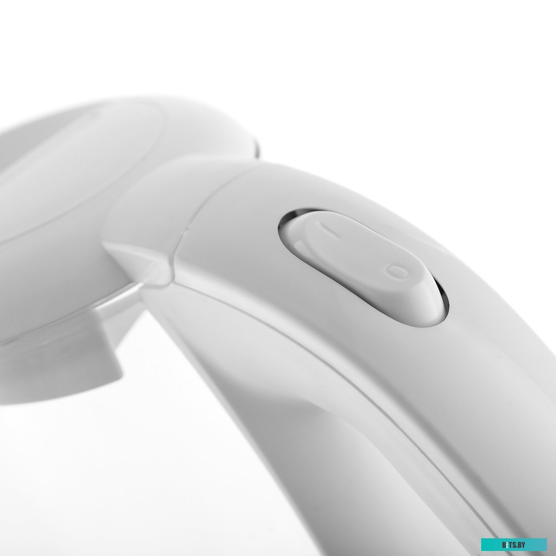 Электрочайник First FA-5404-1-WI