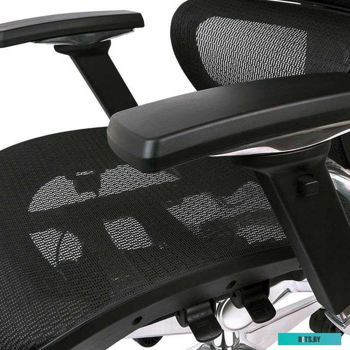 Офисное кресло (Стул) Thermaltake CyberChair E500 GGC-EG5-BBLFDM-01 (черный)