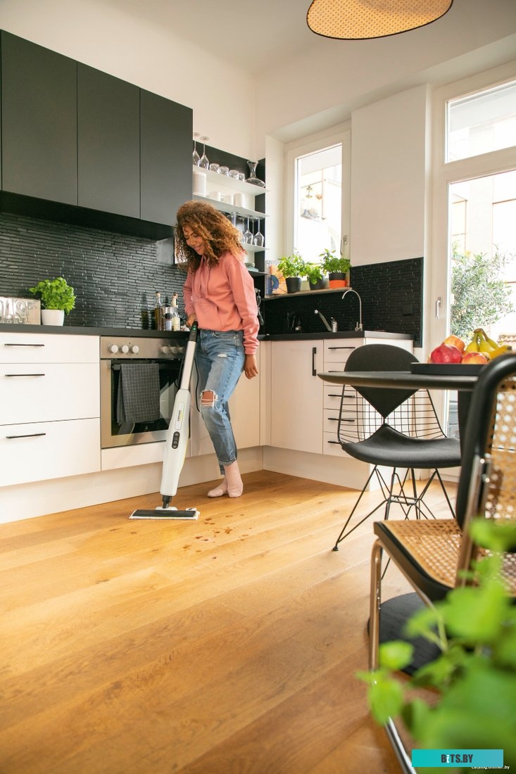 1.513-530.0 Швабра паровая Karcher SC 3 Upright 1600Вт белый