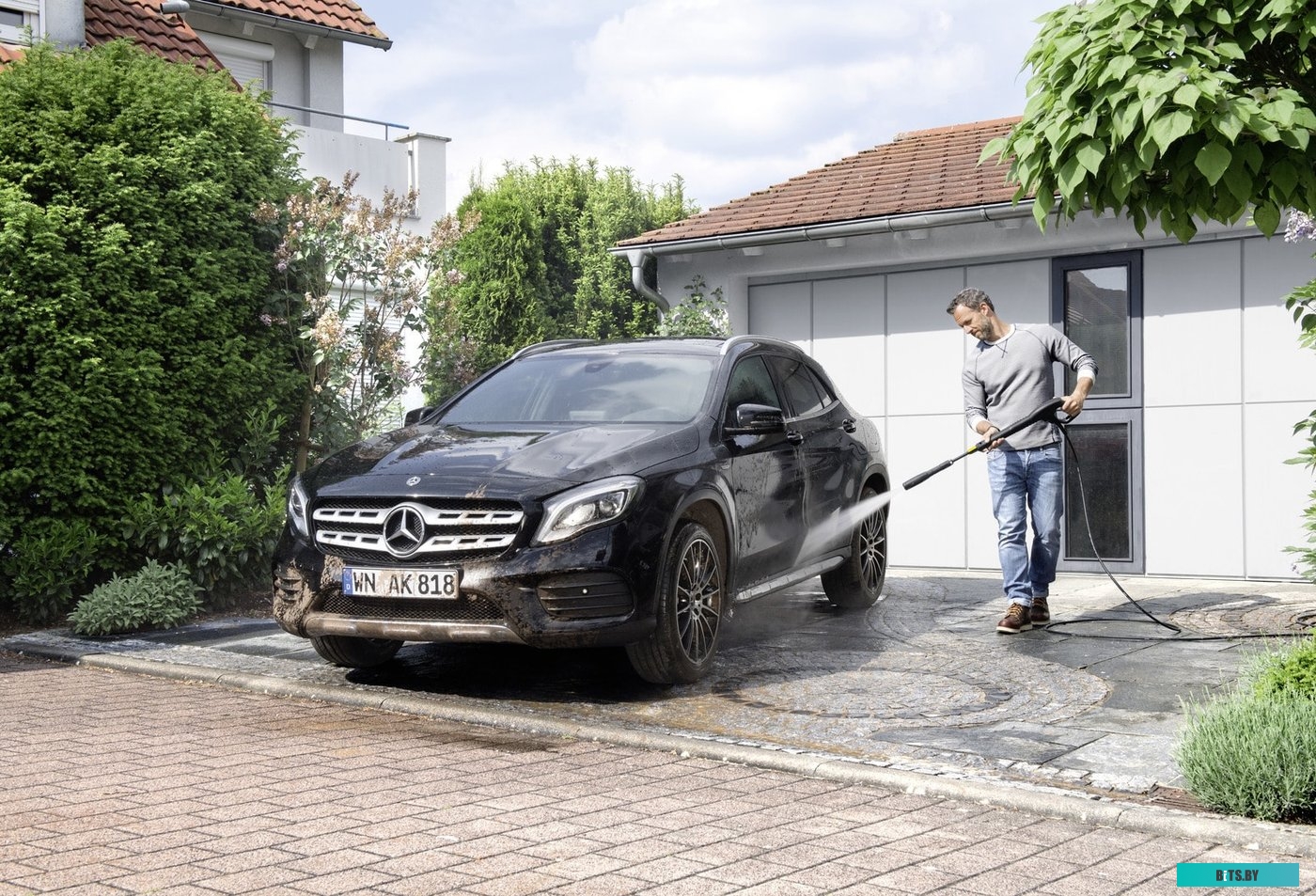 1.637-500.0 Минимойка Karcher K 4 Compact