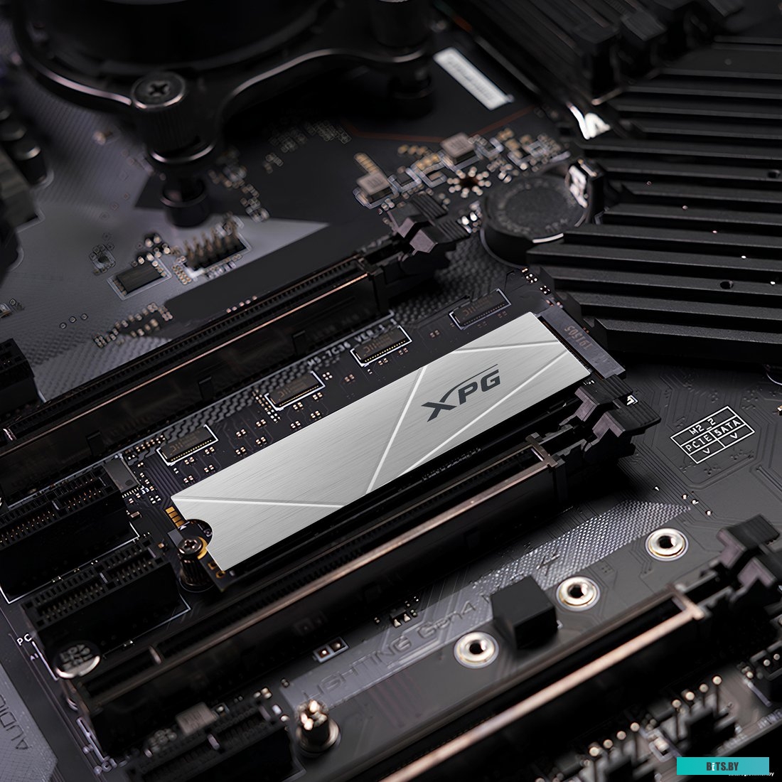 Твердотельный накопитель ADATA XPG Gammix S60 Blade AGAMMIXS60-2T-CS