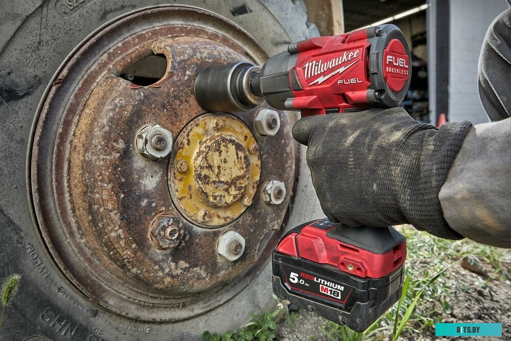 4058546369477 4933479153 Milwaukee M18 FUEL M18FMTIW2F38-0X 4933479153 (без АКБ, кейс)