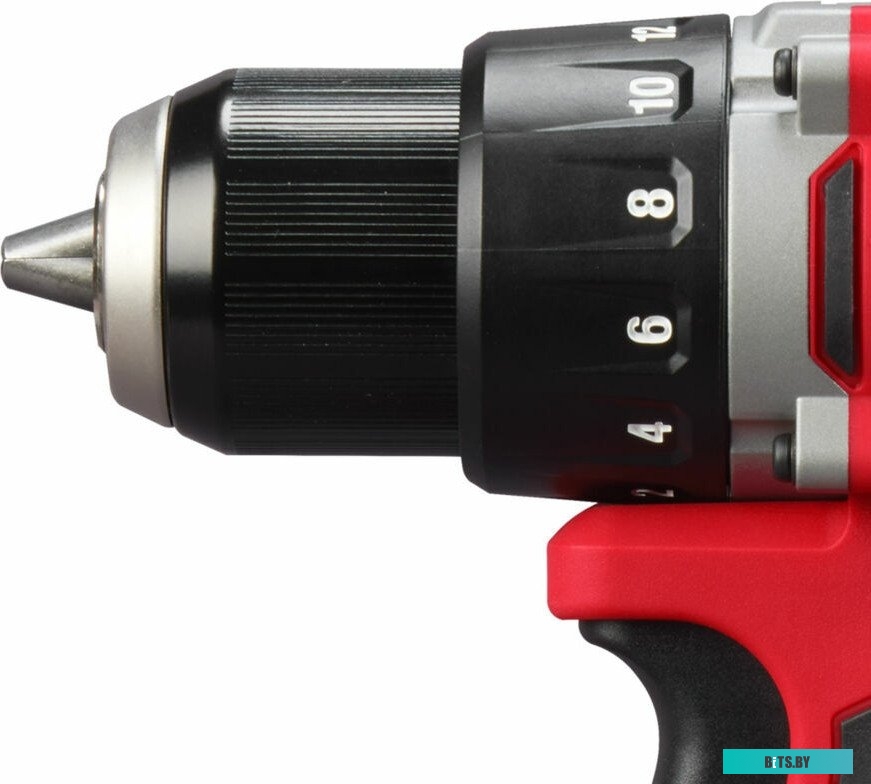 4058546477059 4933492834 Milwaukee M18 M18BLDDRC-402C 4933492834 (с 2-мя АКБ 4 Ач, кейс)