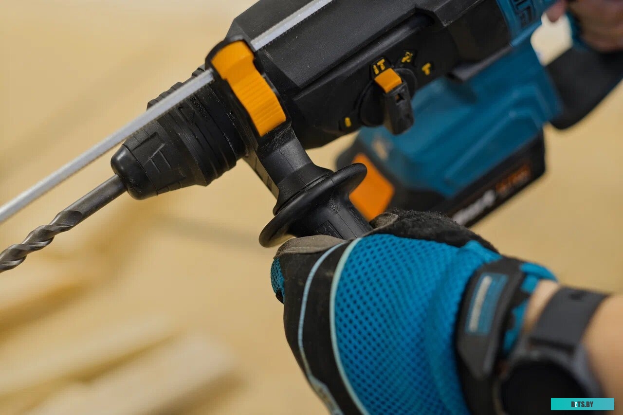 BHD-20Li-BL Перфоратор Bort BHD-20Li-BL (93412697)