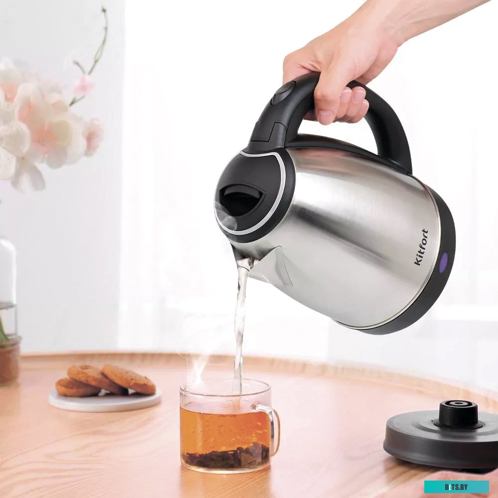 Электрический чайник Kitfort KT-6158