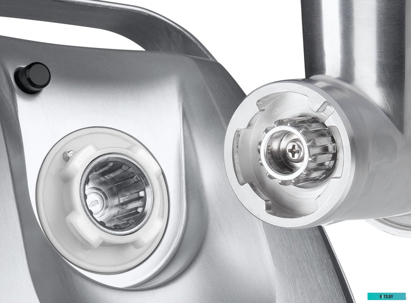 MFW67450 Мясорубка Bosch ProPower MFW67450,  черный / серебристый