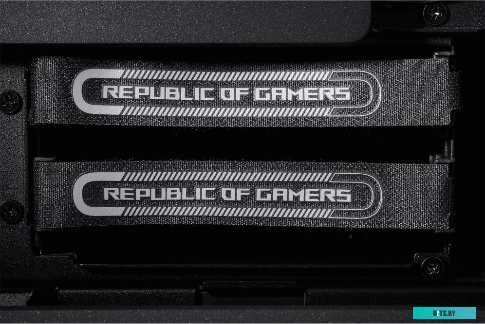 ASUS ROG Hyperion GR701