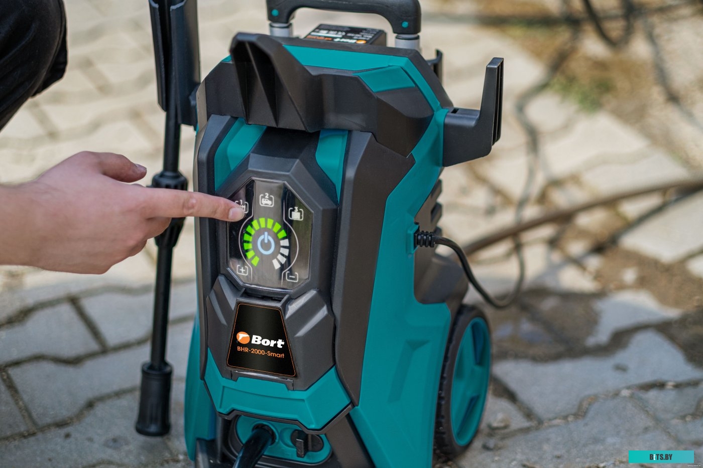 91275721 Мойка высокого давления Bort BHR-2000-Smart [91275721]