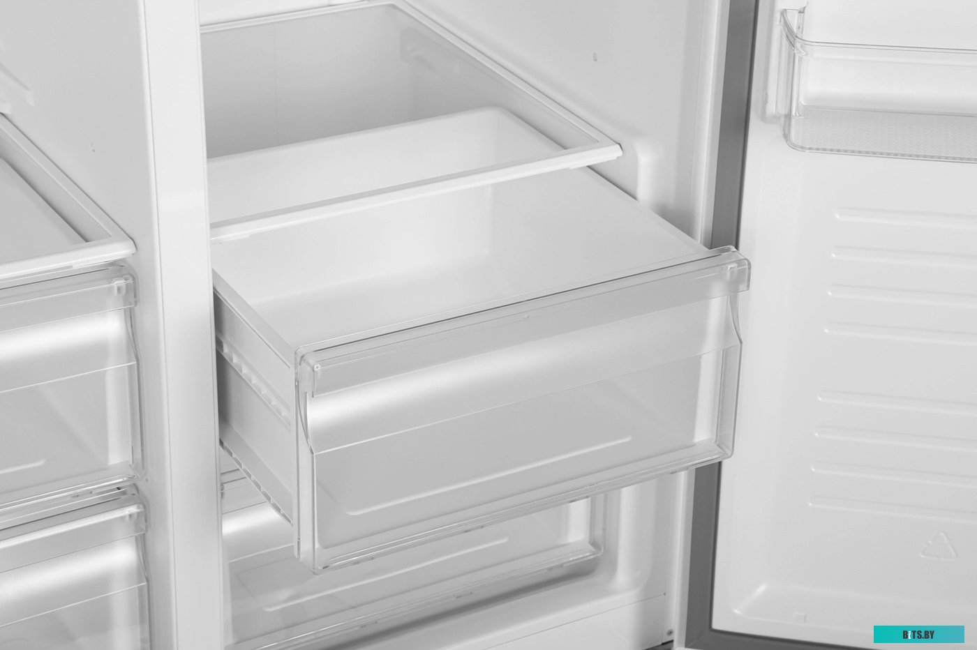 Hyundai CS5003F (белое стекло)