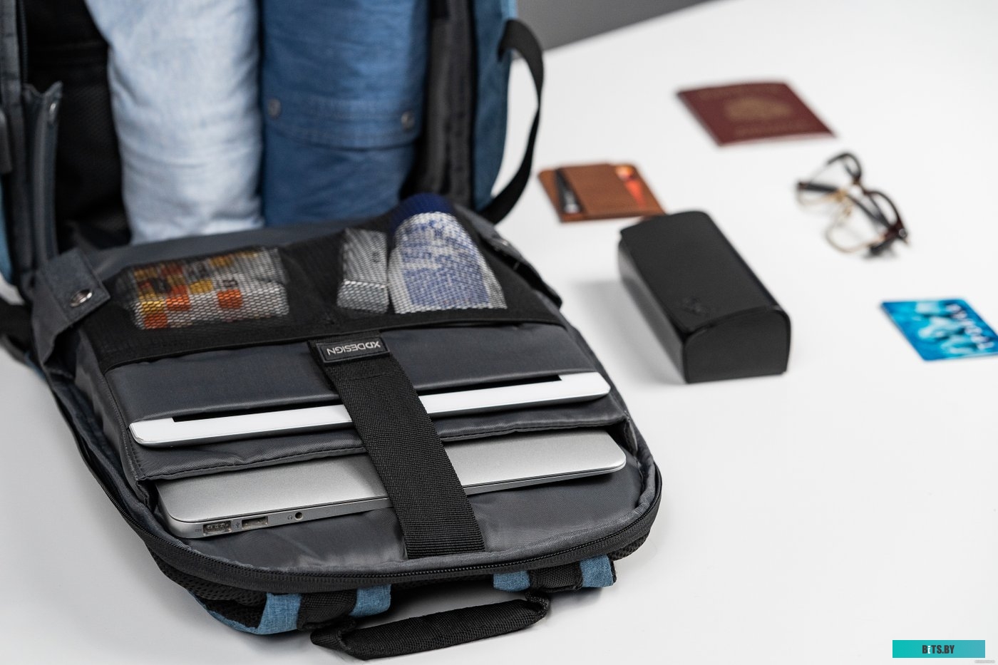 Рюкзак XD Design Hero Regular Small (темно-синий) <P705.705>