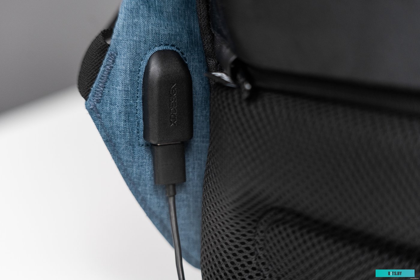 Рюкзак XD Design Hero Regular Small (темно-синий) <P705.705>