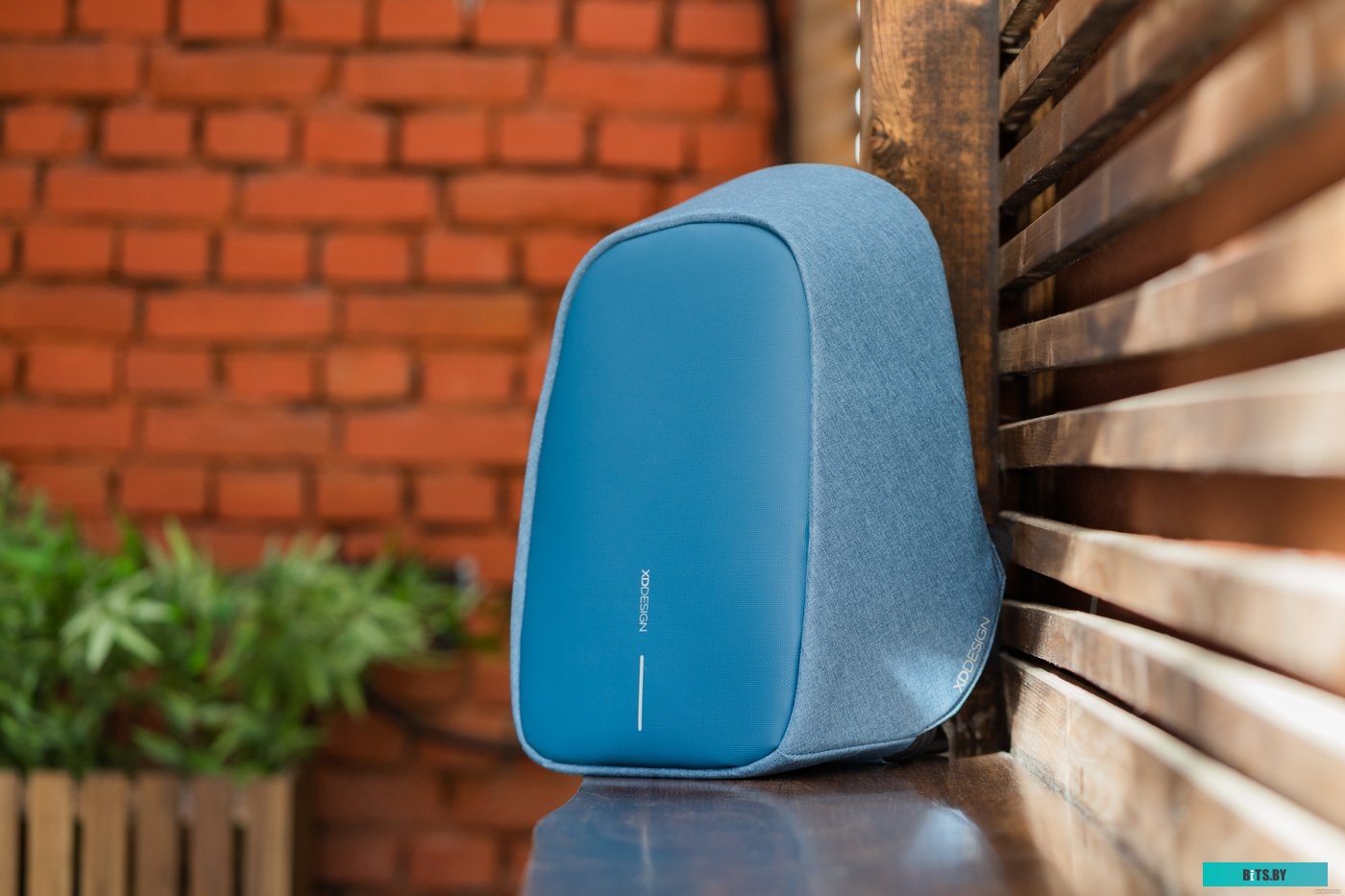 Рюкзак XD Design Hero Regular Small (темно-синий) <P705.705>